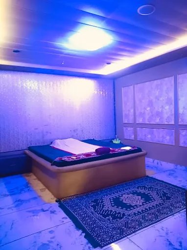 Private Massage Room