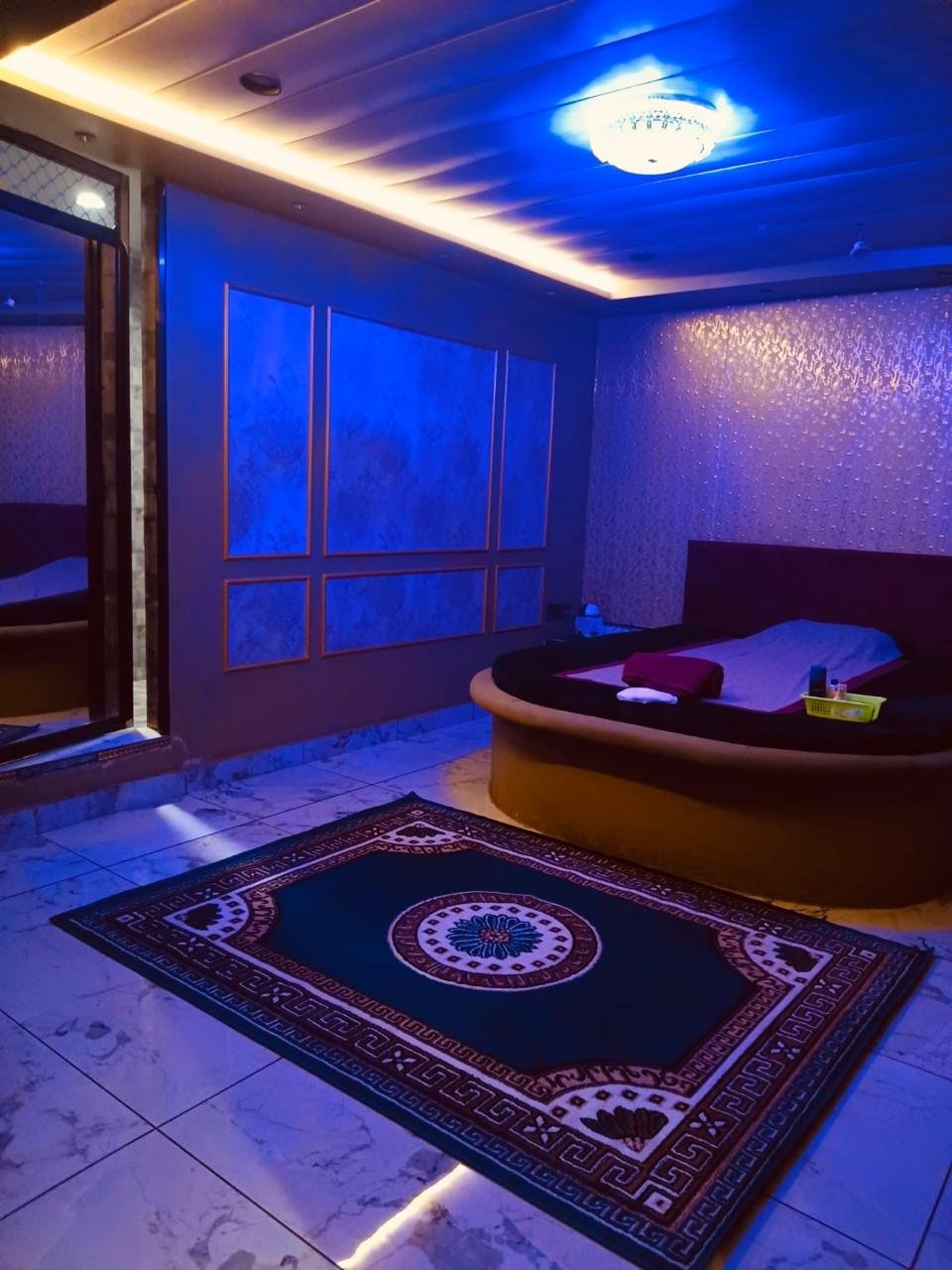 Sheesh Mahal International Spa reception